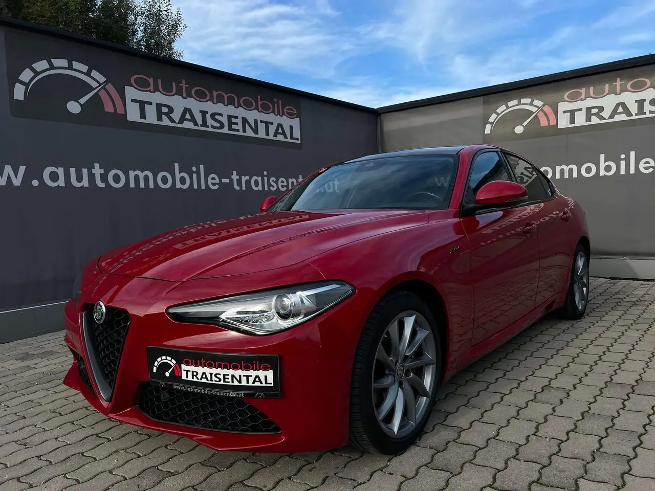 Photo 1 : Alfa Romeo Giulia 2020 Petrol