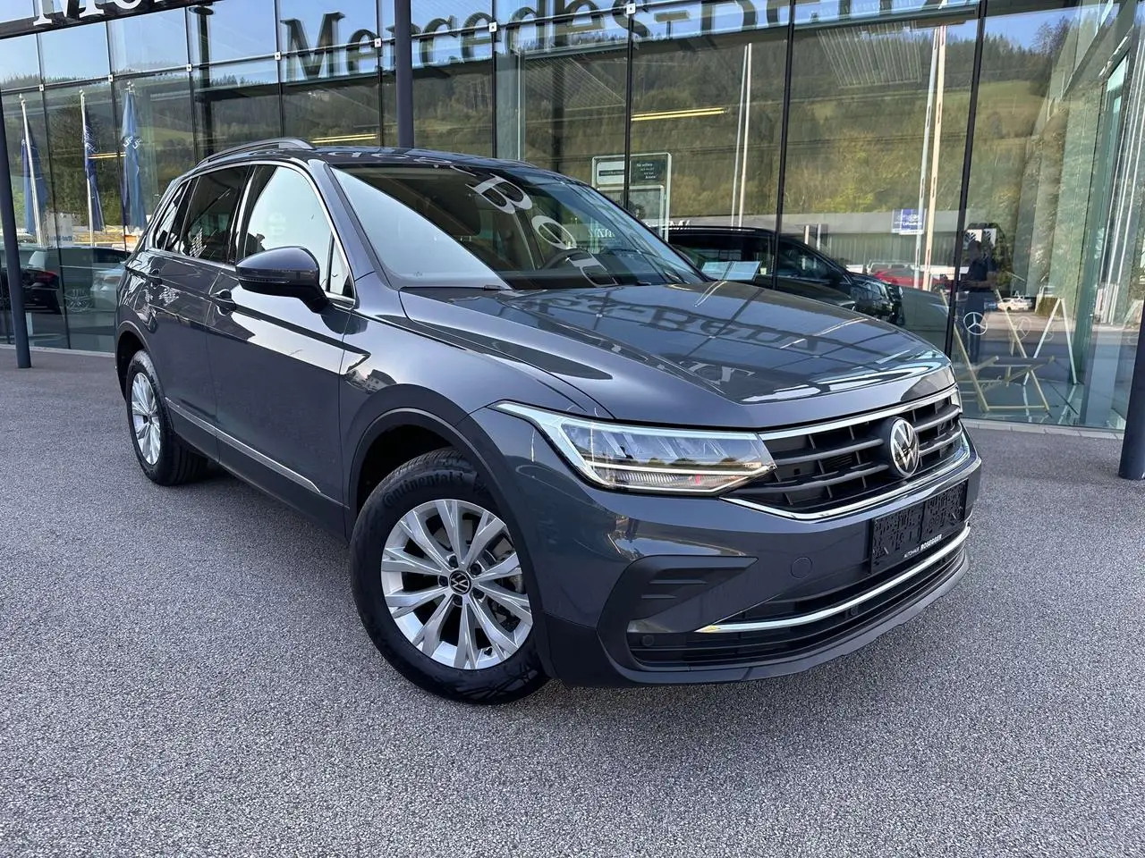 Photo 1 : Volkswagen Tiguan 2022 Petrol