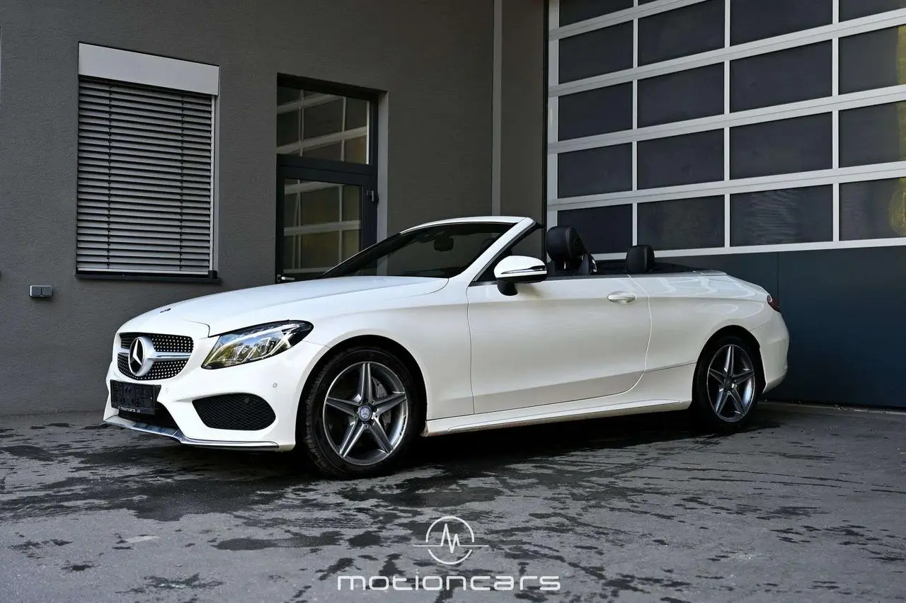 Photo 1 : Mercedes-benz Classe C 2016 Essence