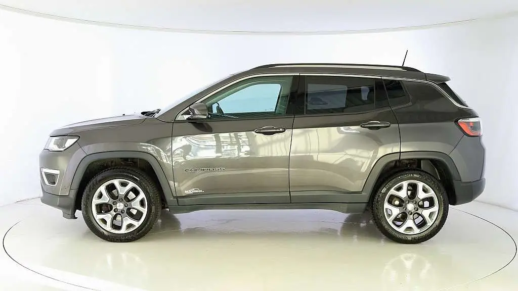 Photo 1 : Jeep Compass 2018 Diesel