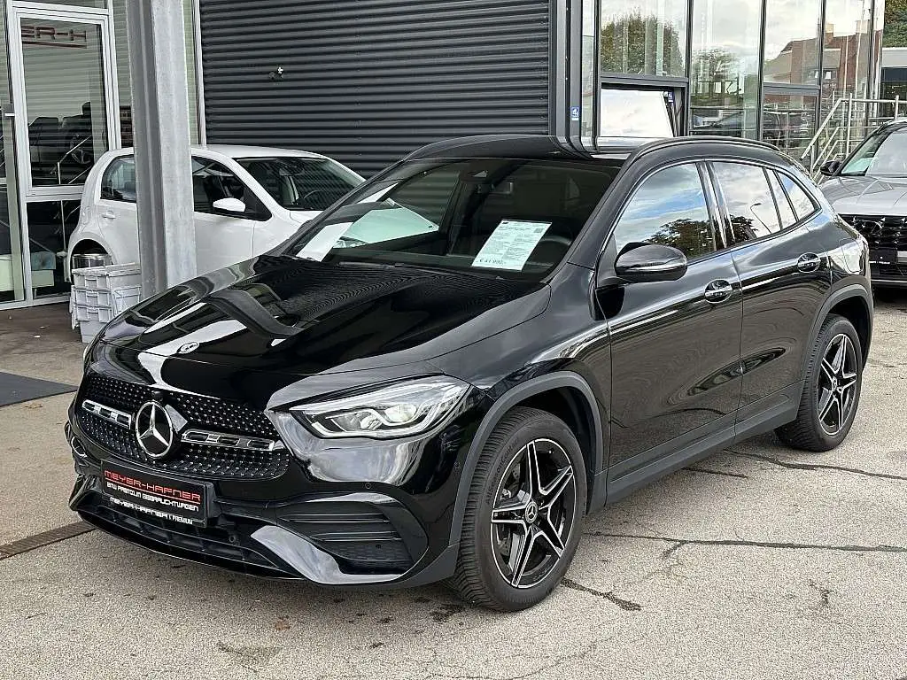 Photo 1 : Mercedes-benz Classe Gla 2022 Hybrid