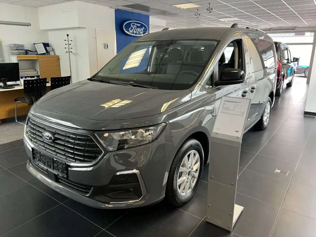 Photo 1 : Ford Tourneo 2024 Diesel