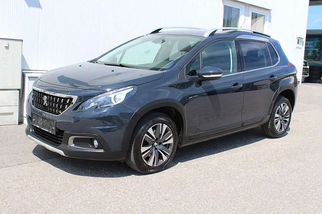 Photo 1 : Peugeot 2008 2019 Petrol