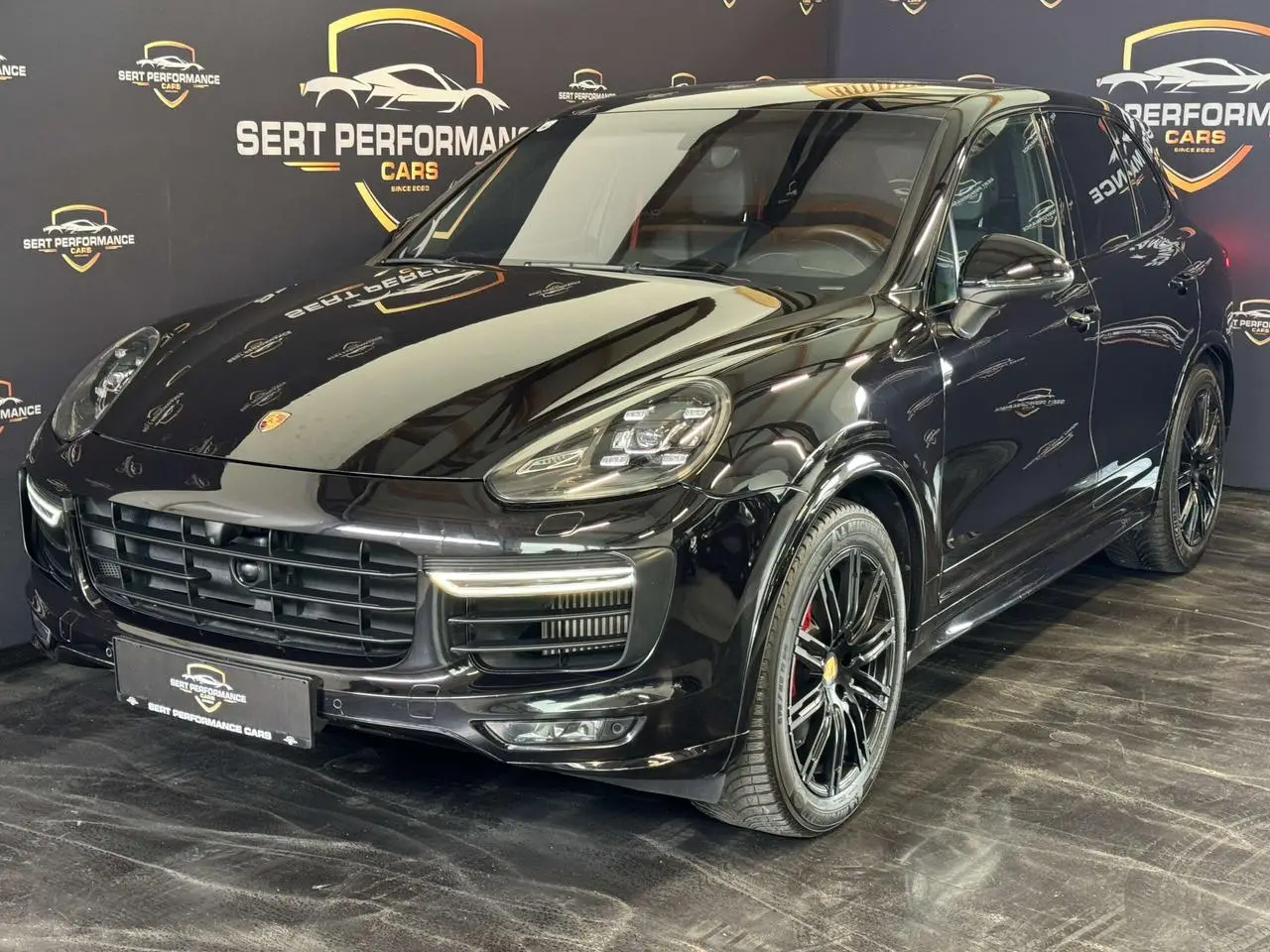 Photo 1 : Porsche Cayenne 2016 Petrol