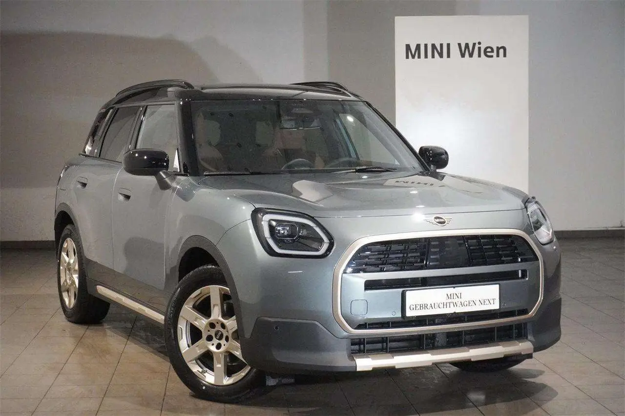 Photo 1 : Mini Cooper 2024 Diesel