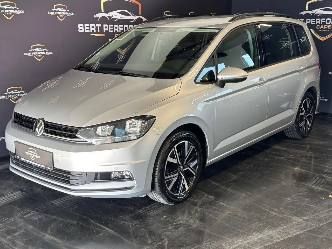 Photo 1 : Volkswagen Touran 2021 Diesel