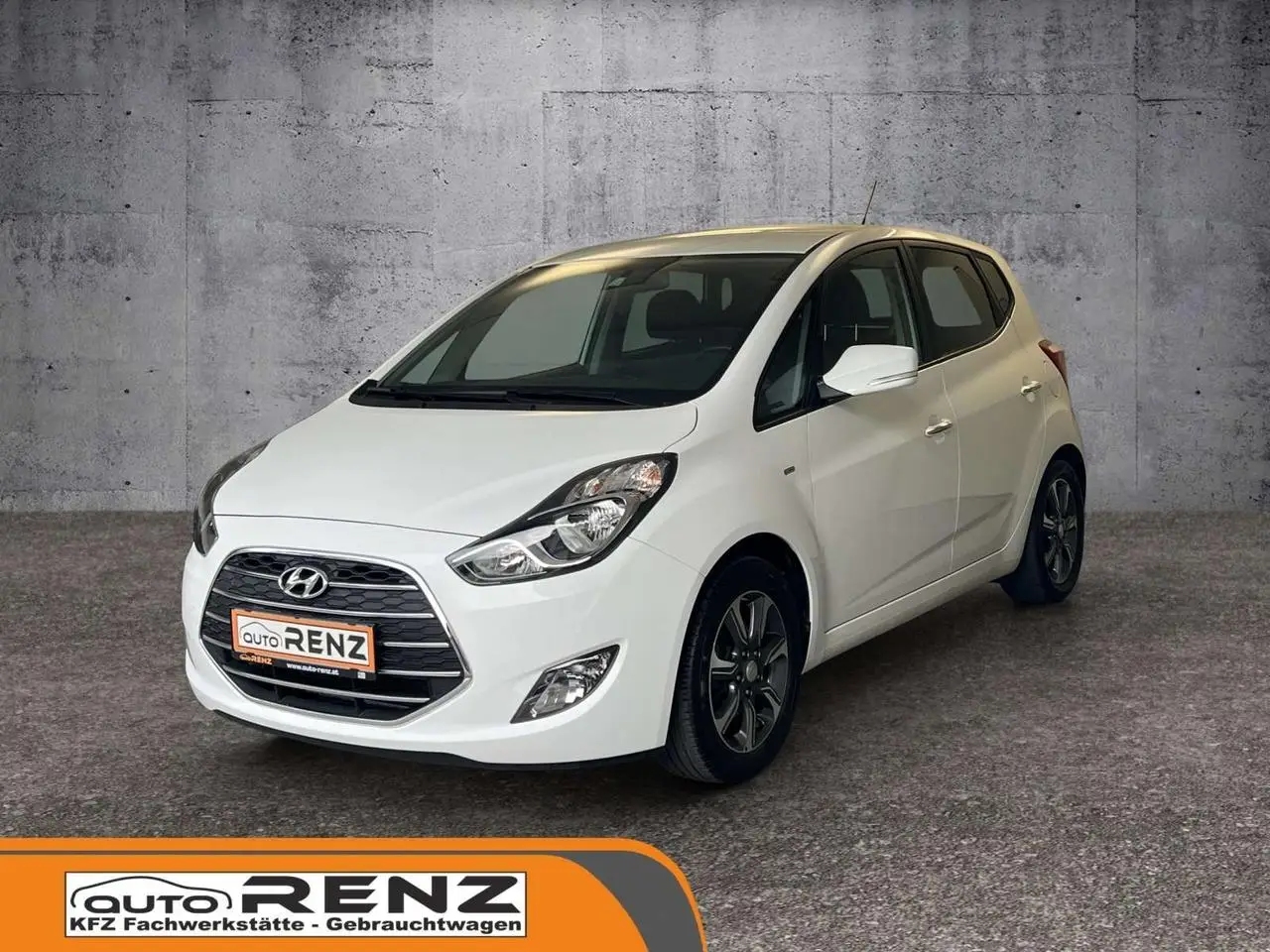 Photo 1 : Hyundai Ix20 2017 Petrol