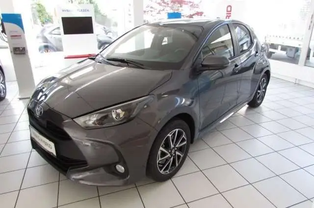 Photo 1 : Toyota Yaris 2024 Hybride