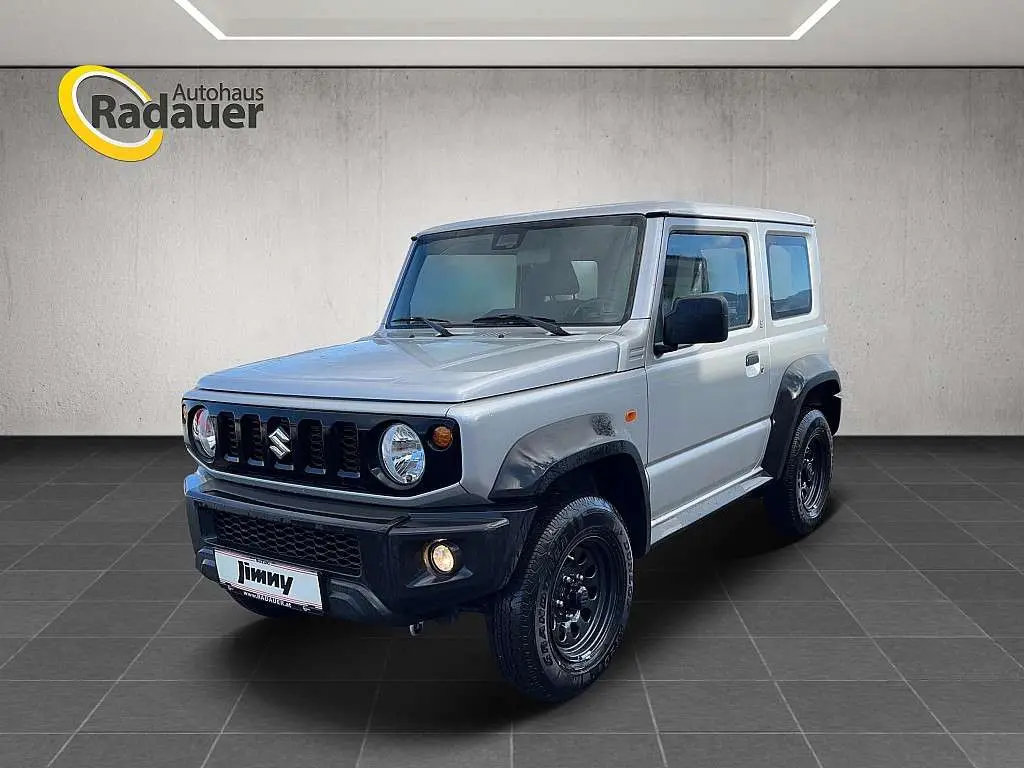 Photo 1 : Suzuki Jimny 2024 Essence