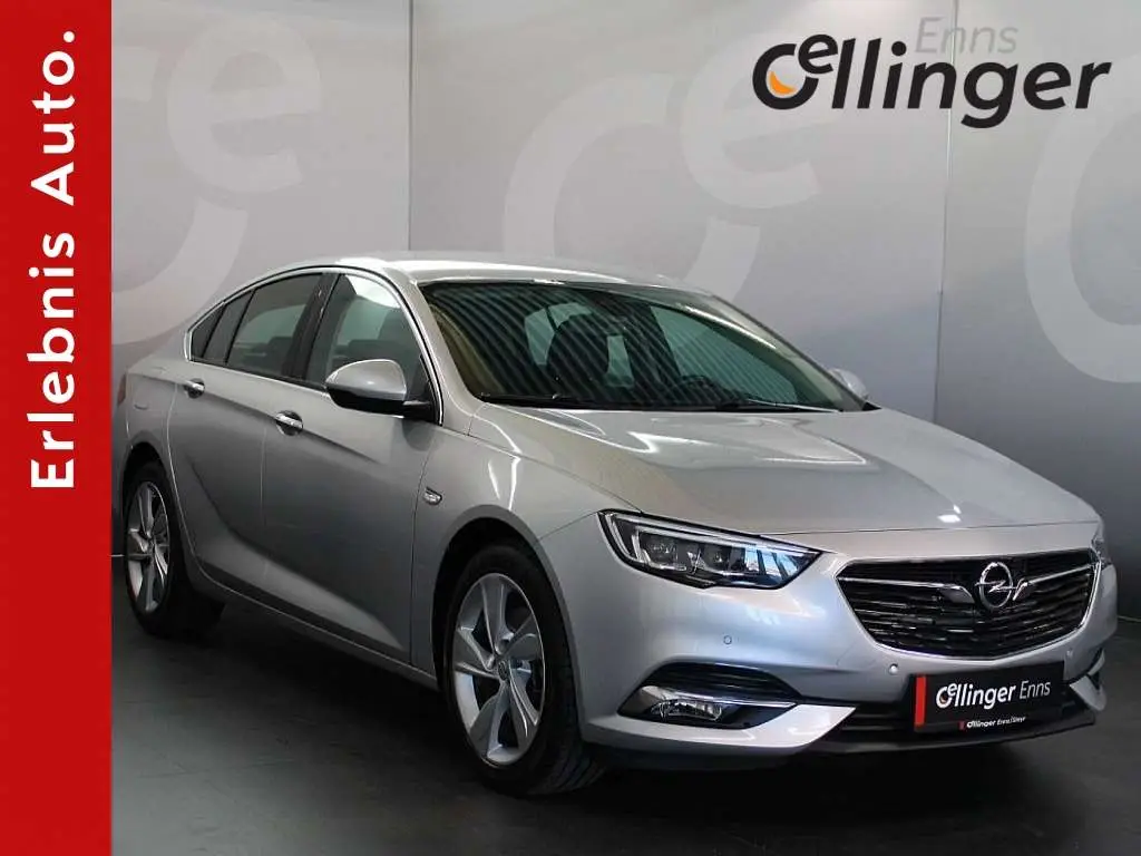 Photo 1 : Opel Insignia 2018 Diesel