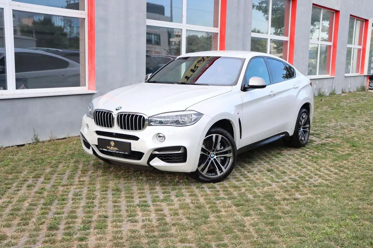 Photo 1 : Bmw X6 2017 Diesel