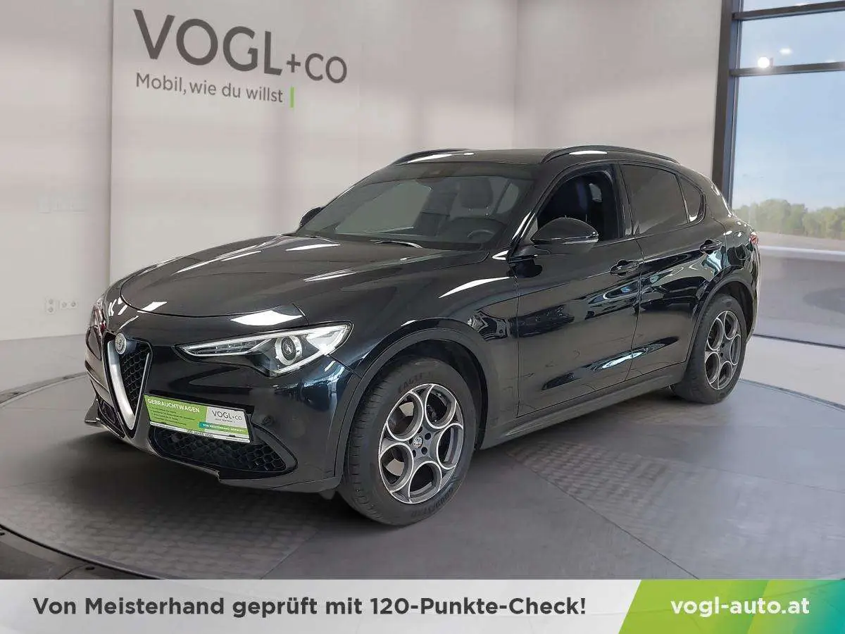 Photo 1 : Alfa Romeo Stelvio 2018 Petrol