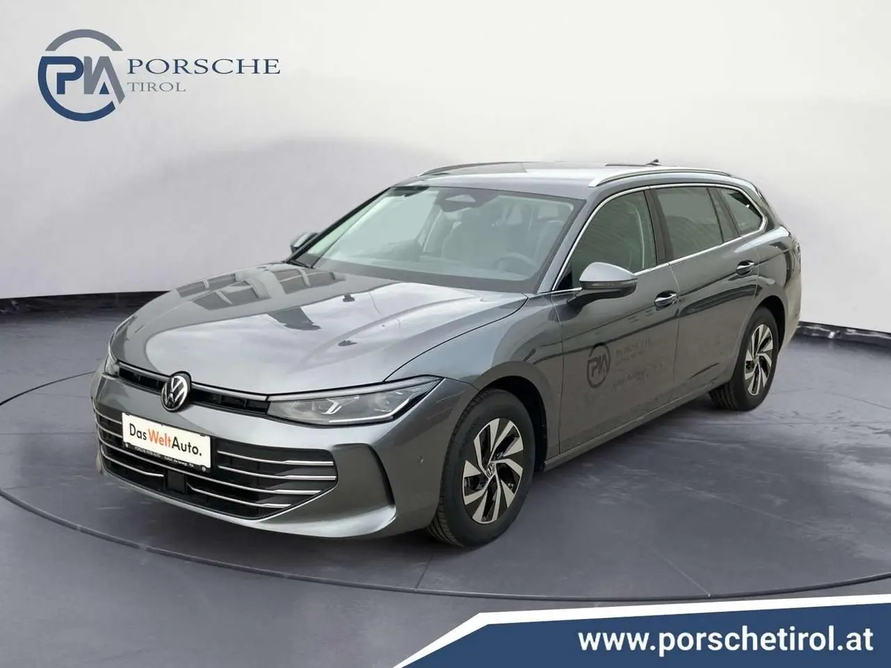 Photo 1 : Volkswagen Passat 2024 Essence