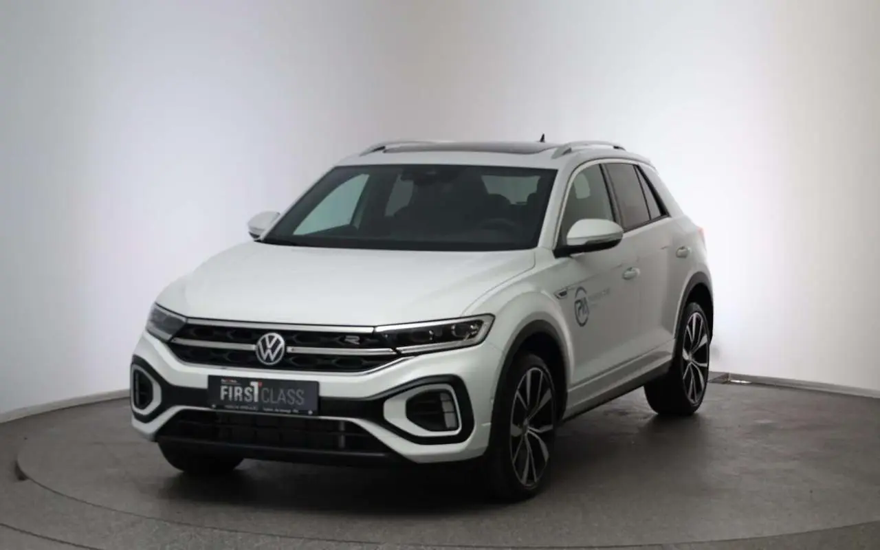 Photo 1 : Volkswagen T-roc 2024 Essence