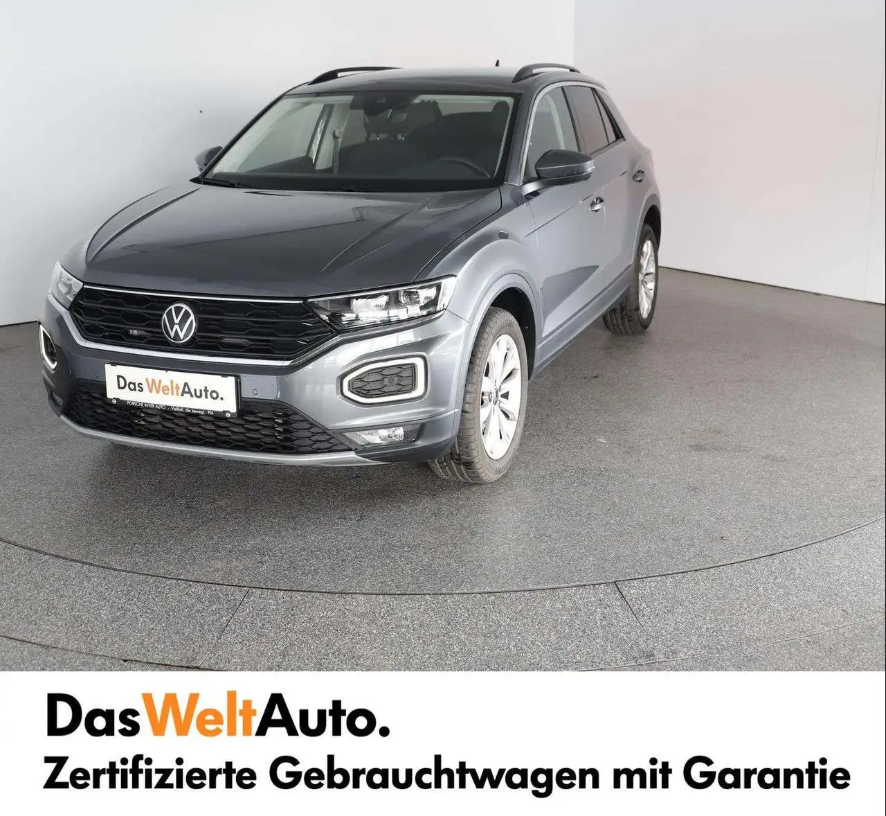 Photo 1 : Volkswagen T-roc 2021 Essence