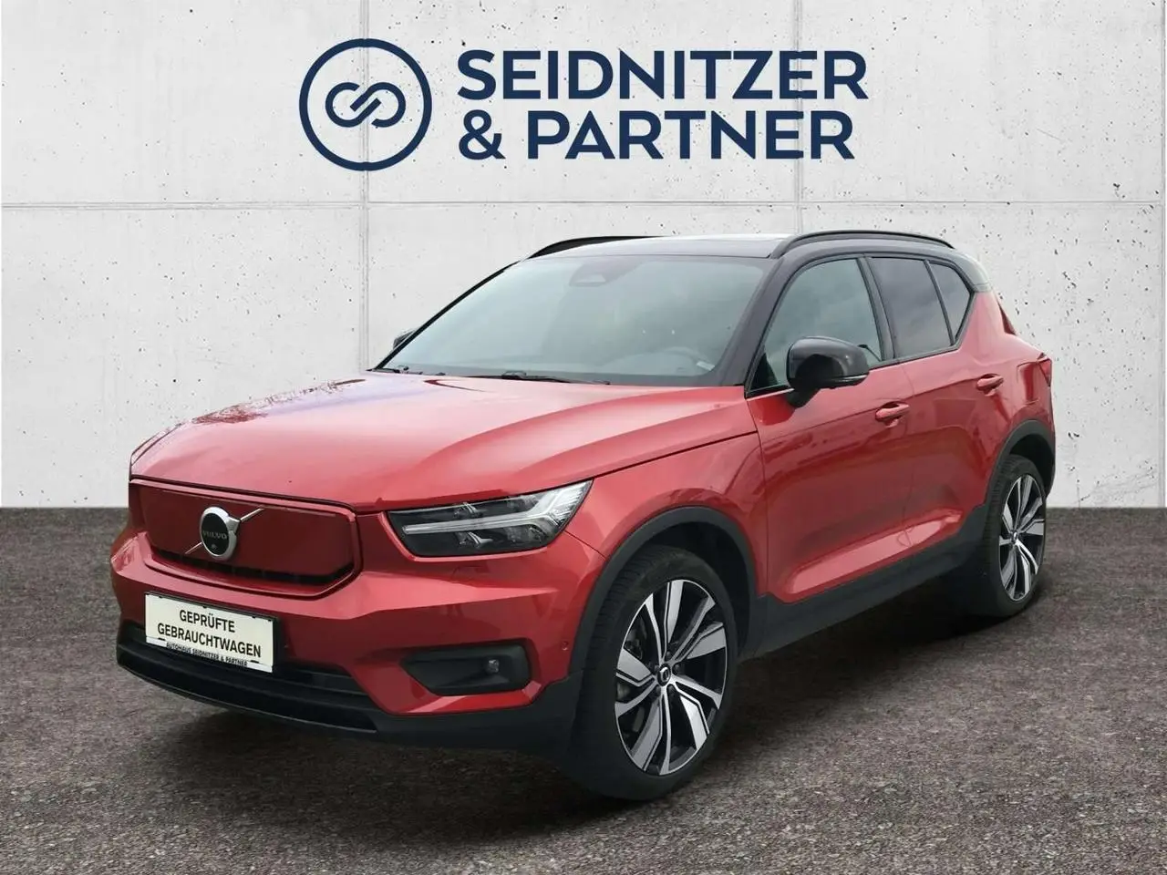 Photo 1 : Volvo Xc40 2021 Électrique