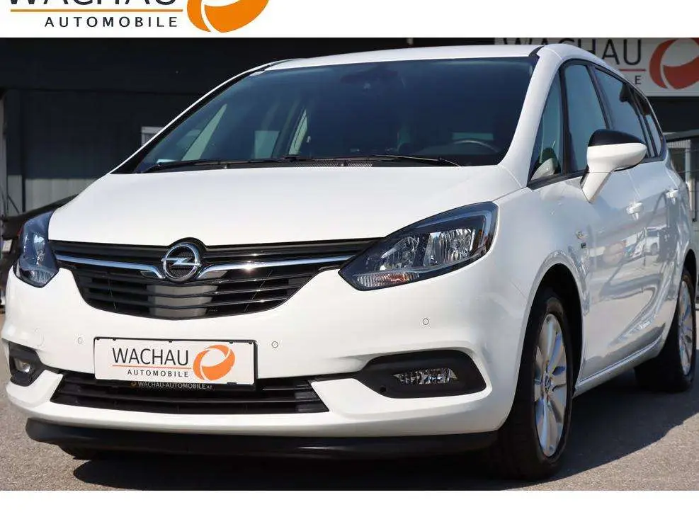 Photo 1 : Opel Zafira 2019 Diesel