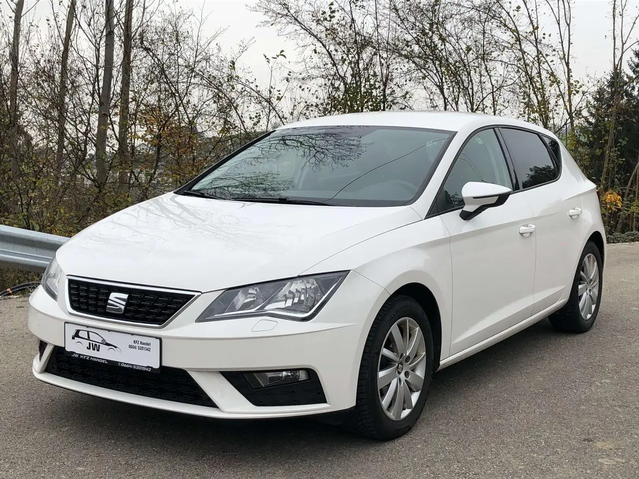 Photo 1 : Seat Leon 2019 Petrol