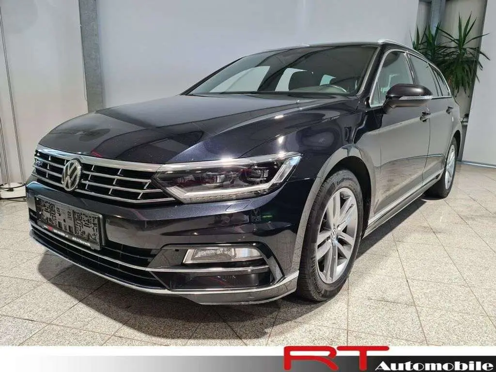 Photo 1 : Volkswagen Passat 2018 Diesel