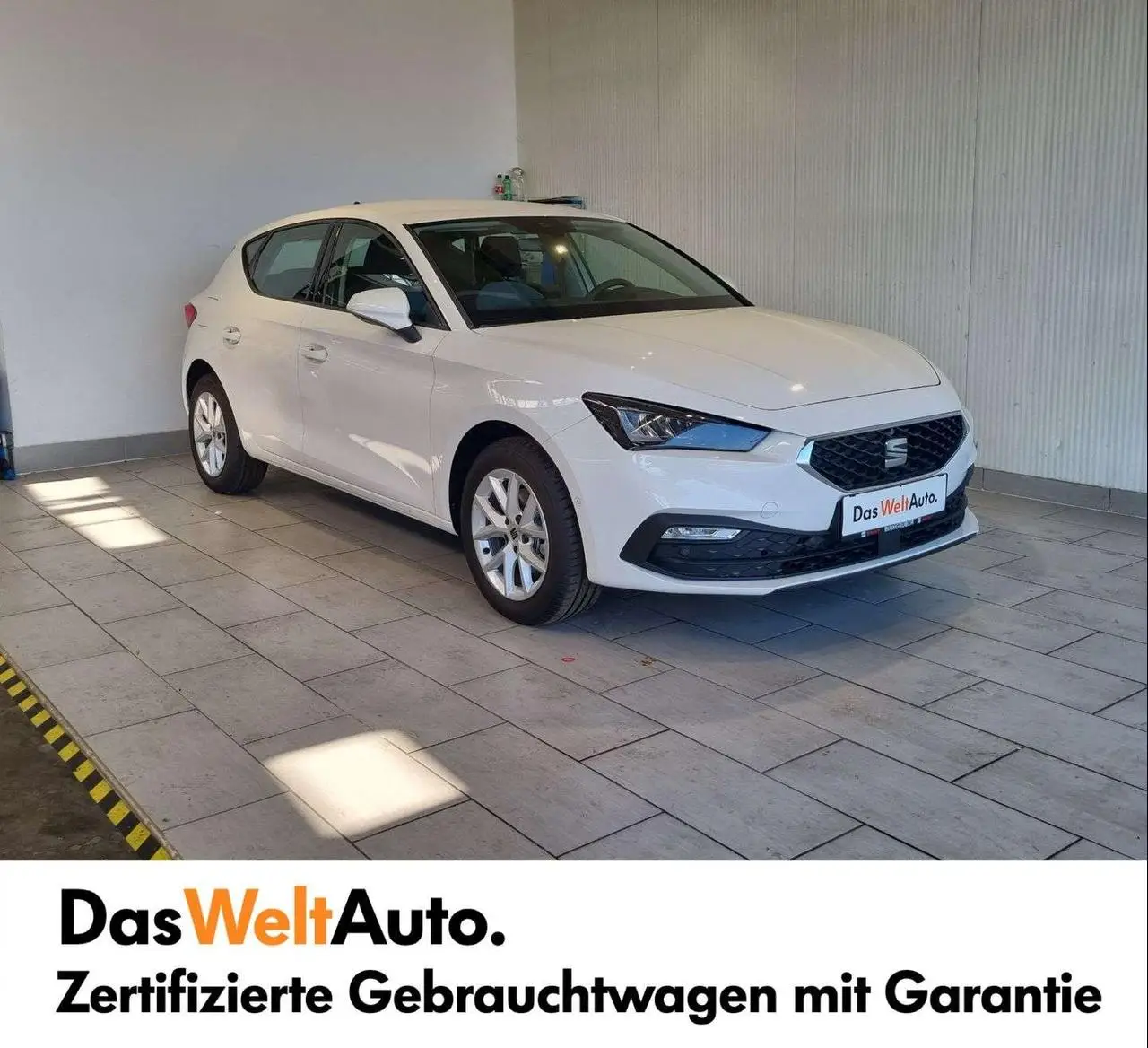 Photo 1 : Seat Leon 2024 Petrol