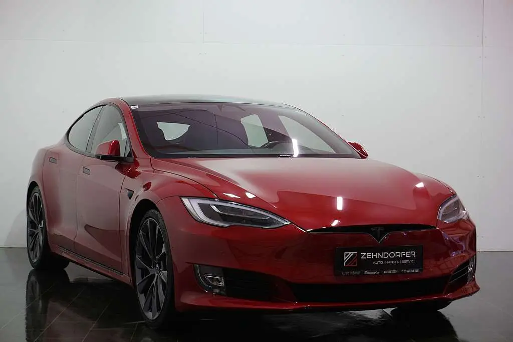 Photo 1 : Tesla Model S 2019 Électrique