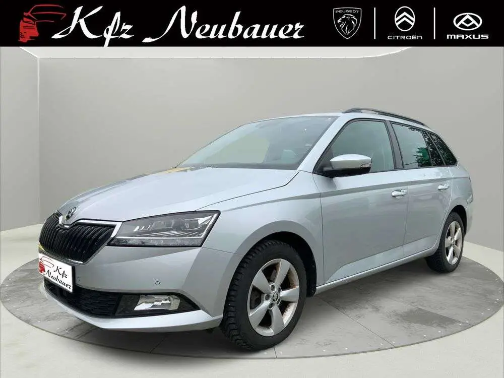 Photo 1 : Skoda Fabia 2019 Petrol