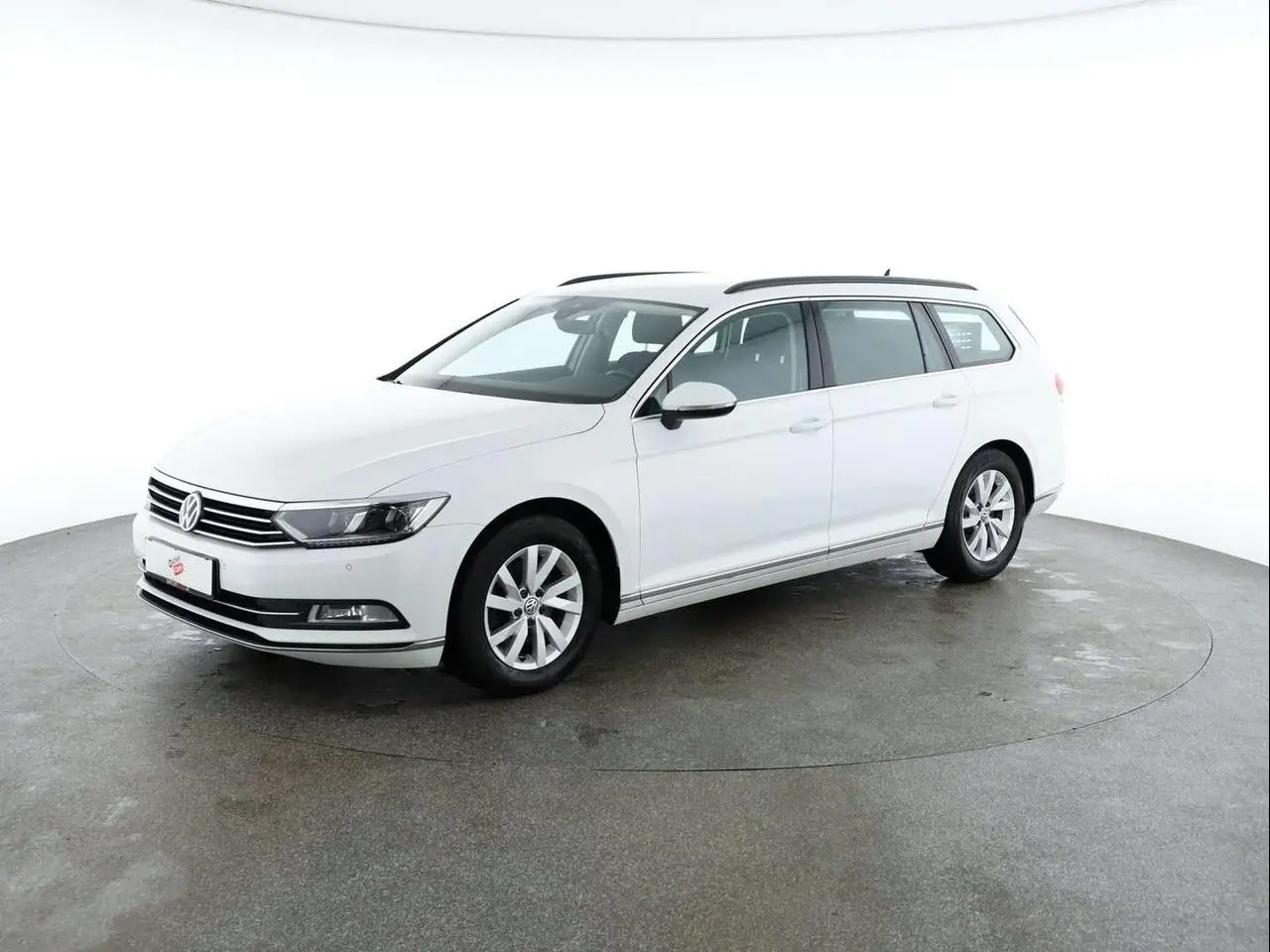 Photo 1 : Volkswagen Passat 2019 Diesel