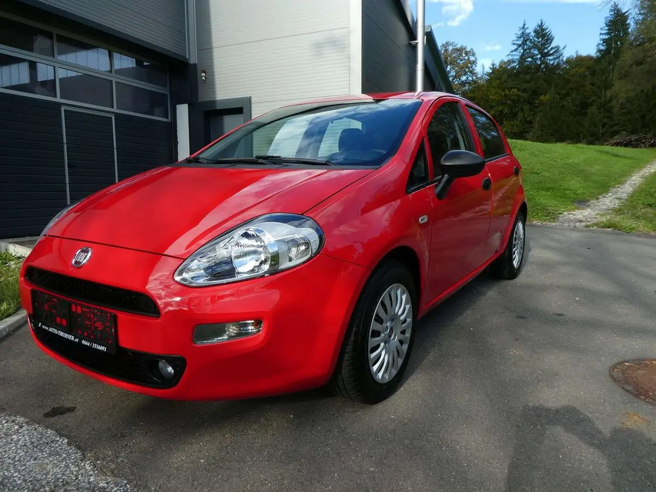 Photo 1 : Fiat Punto 2018 Petrol