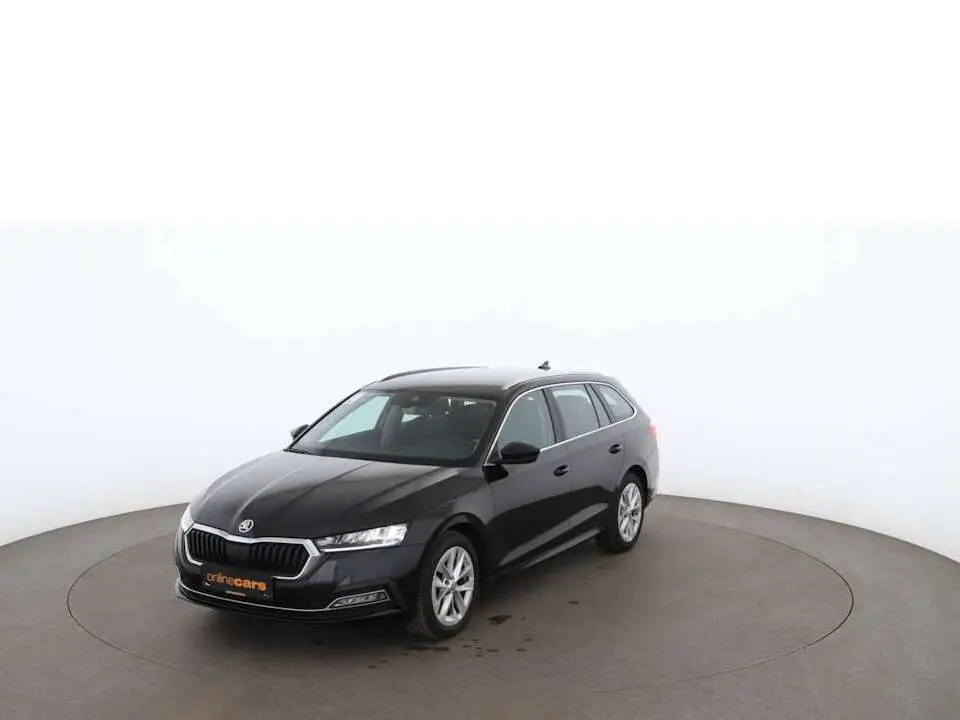 Photo 1 : Skoda Octavia 2021 Diesel