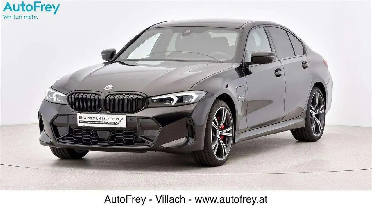 Photo 1 : Bmw Serie 3 2023 Hybrid