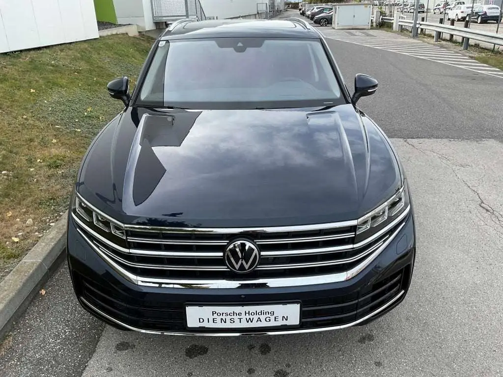 Photo 1 : Volkswagen Touareg 2023 Hybride