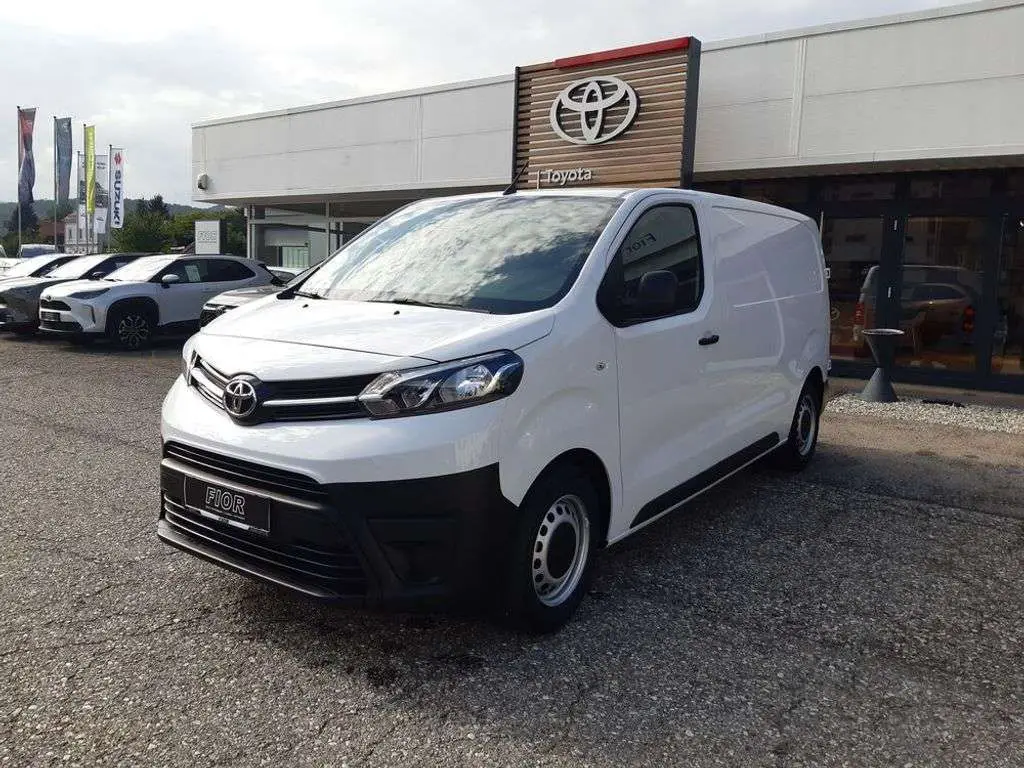 Photo 1 : Toyota Proace 2024 Diesel