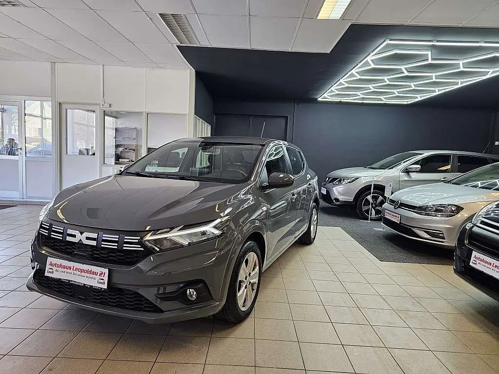 Photo 1 : Dacia Sandero 2023 Petrol