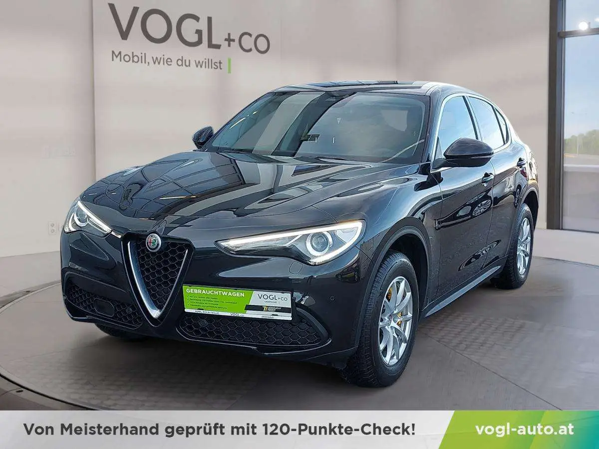 Photo 1 : Alfa Romeo Stelvio 2019 Petrol