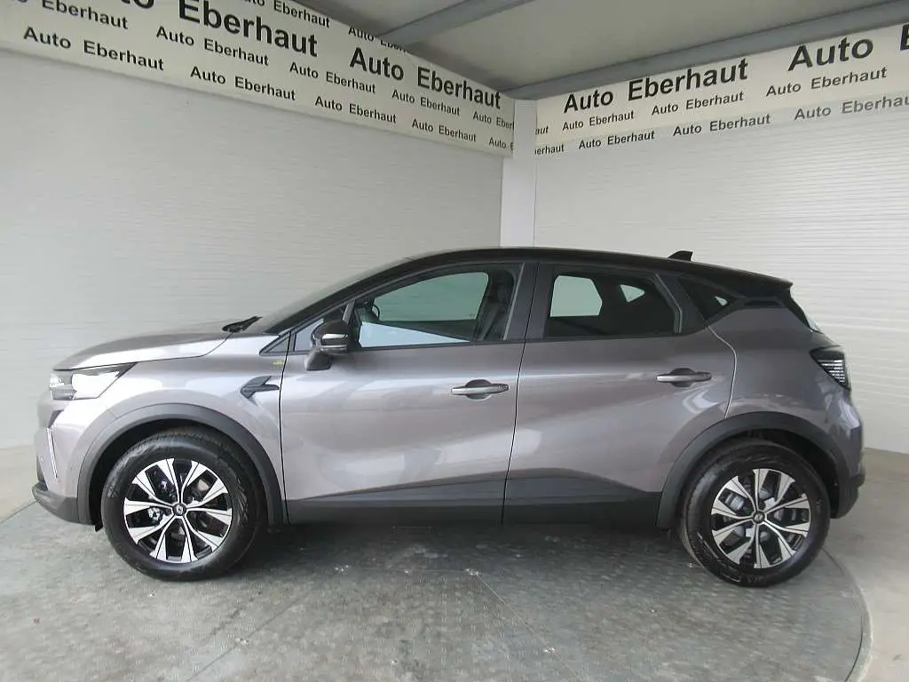 Photo 1 : Renault Captur 2024 Essence