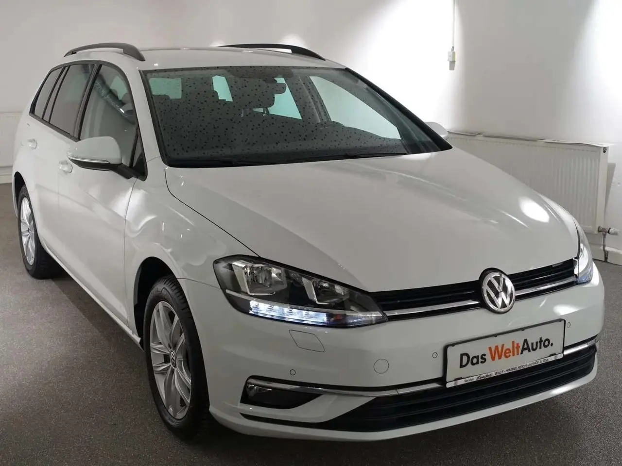 Photo 1 : Volkswagen Golf 2020 Petrol