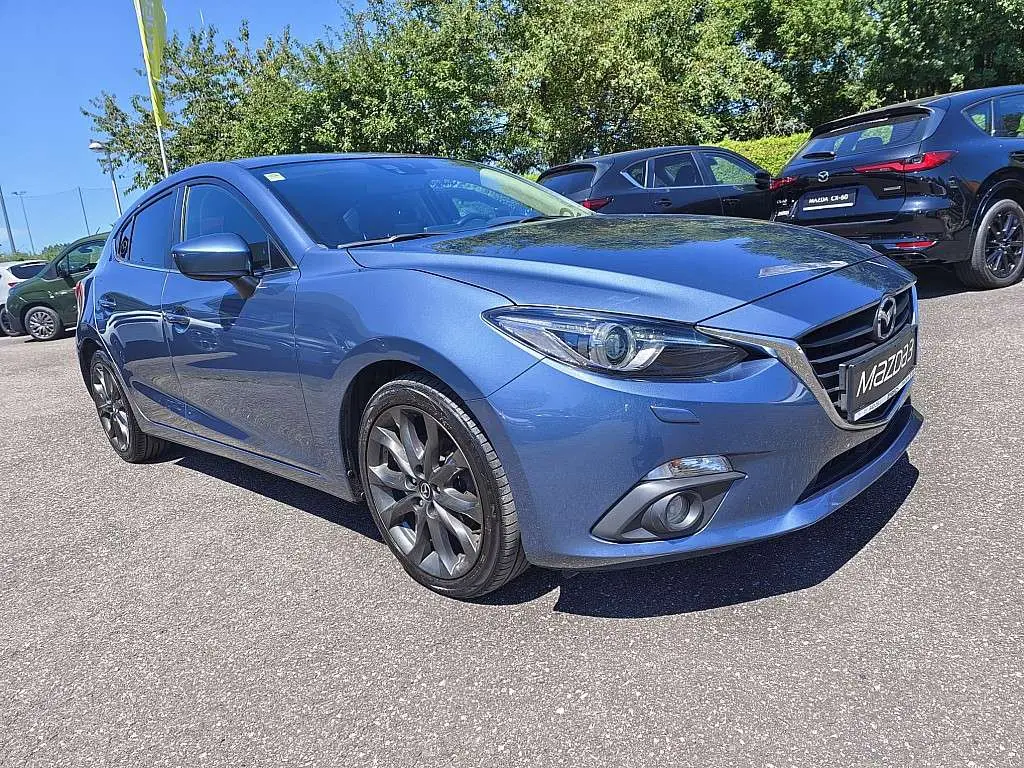 Photo 1 : Mazda 3 2016 Petrol