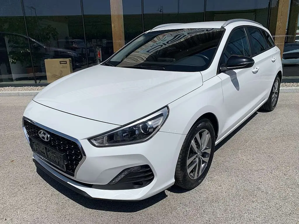 Photo 1 : Hyundai I30 2019 Diesel