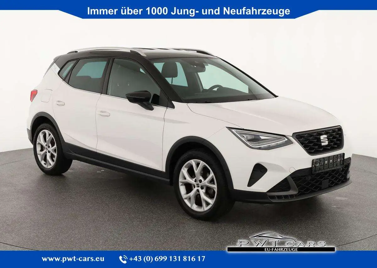 Photo 1 : Seat Arona 2023 Essence