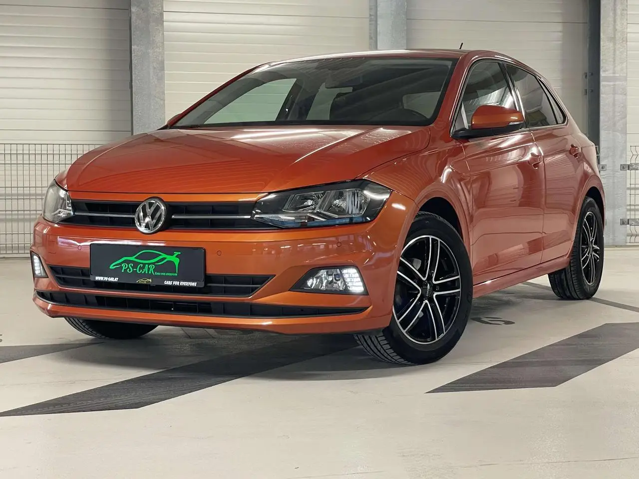 Photo 1 : Volkswagen Polo 2018 Petrol