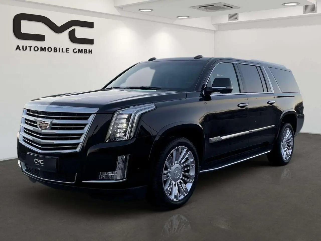 Photo 1 : Cadillac Escalade 2019 Petrol