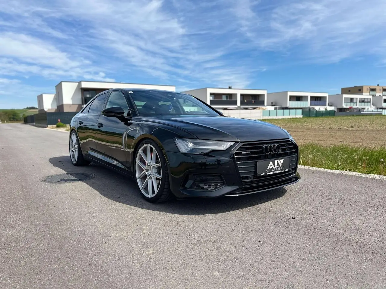 Photo 1 : Audi A6 2018 Petrol