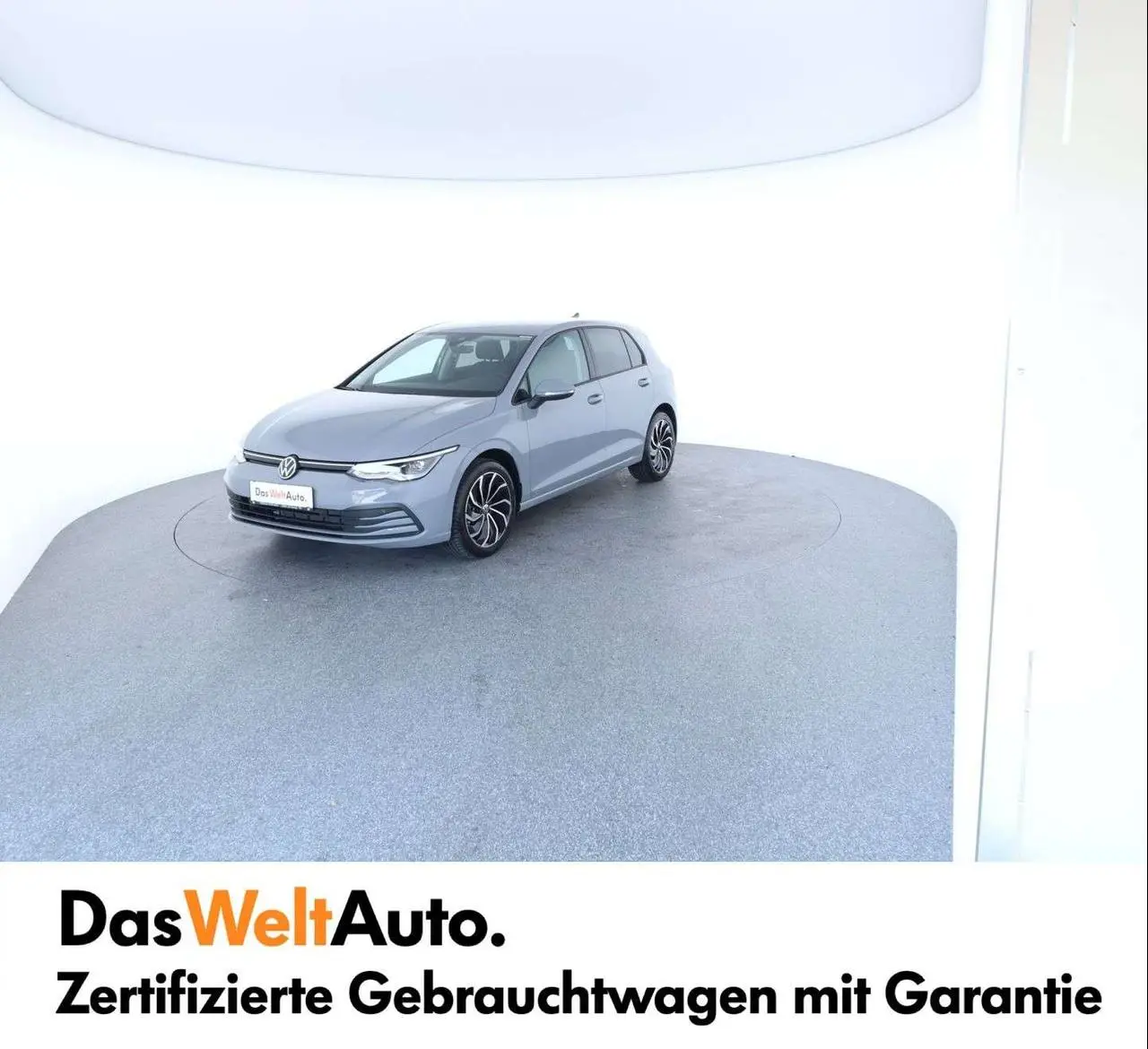 Photo 1 : Volkswagen Golf 2024 Essence