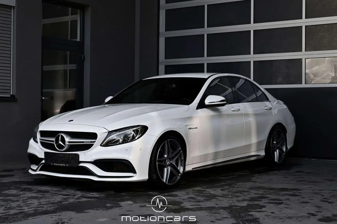 Photo 1 : Mercedes-benz Classe C 2017 Petrol