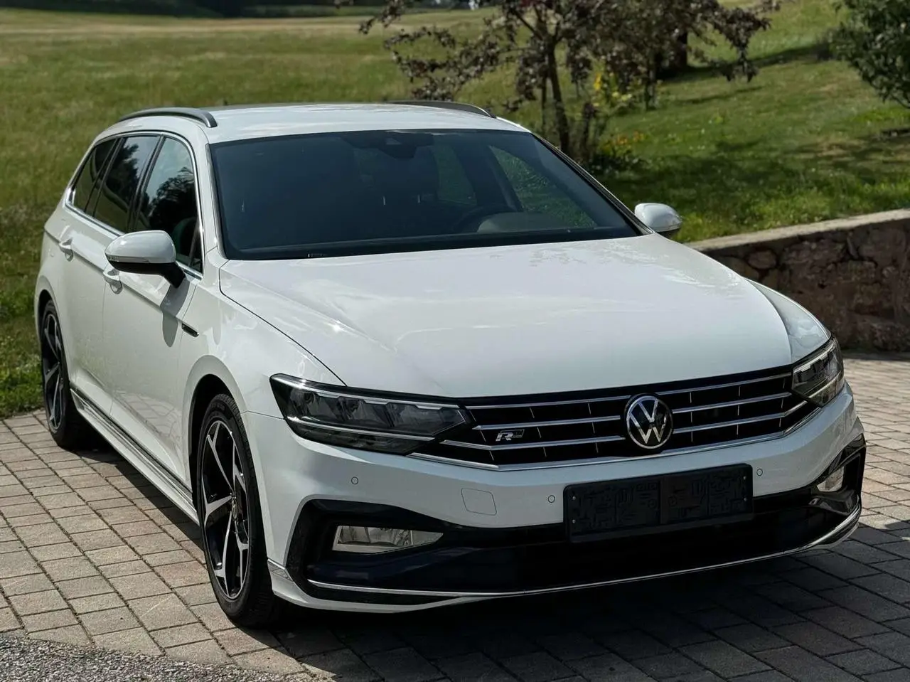 Photo 1 : Volkswagen Passat 2021 Diesel