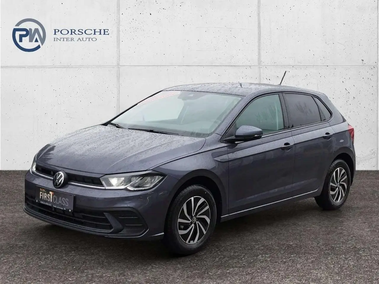 Photo 1 : Volkswagen Polo 2024 Petrol