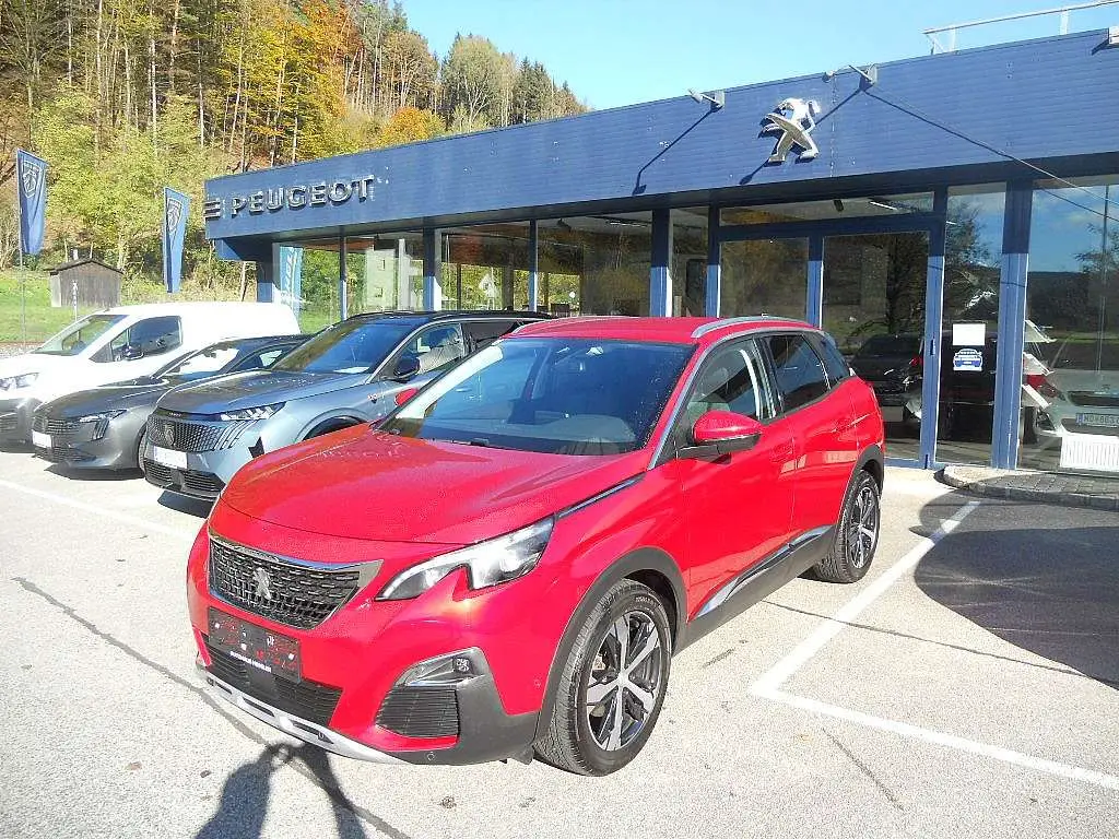 Photo 1 : Peugeot 3008 2019 Essence