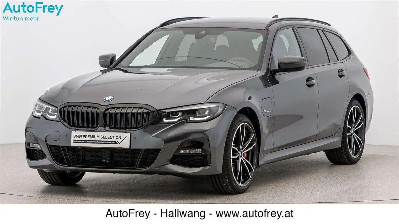 Photo 1 : Bmw Serie 3 2022 Hybrid