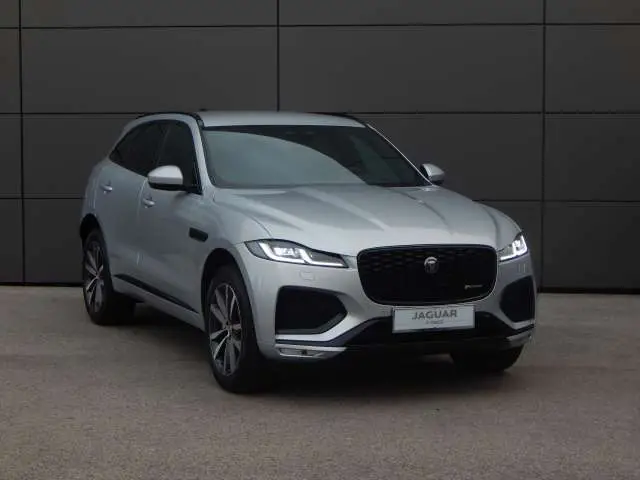 Photo 1 : Jaguar F-pace 2024 Hybrid