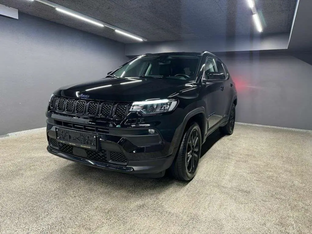 Photo 1 : Jeep Compass 2022 Essence